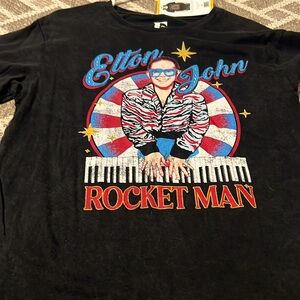 Elton John women’s medium t shirt